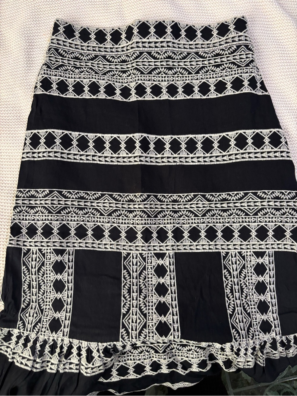 Zara Black Skirt with White Embroidered Bands - Picture 2 of 3